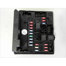 BOITE A FUSIBLES NISSAN QASHQAI 07-10