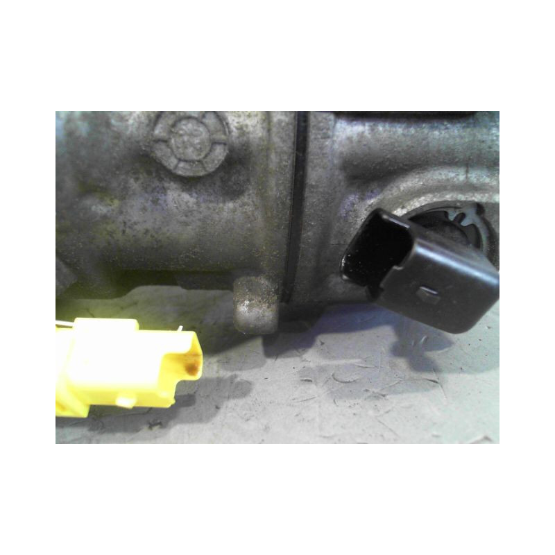 COMPRESSEUR AIR CONDITIONNE PEUGEOT 207 CC