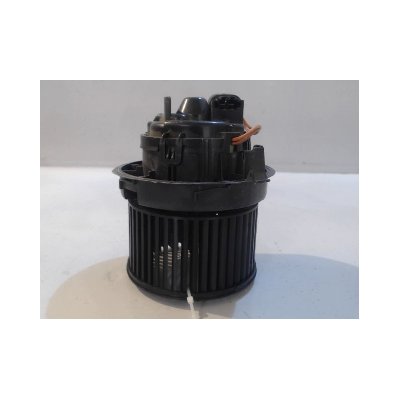 MOTEUR VENTILATEUR CHAUFFAGE PEUGEOT 108