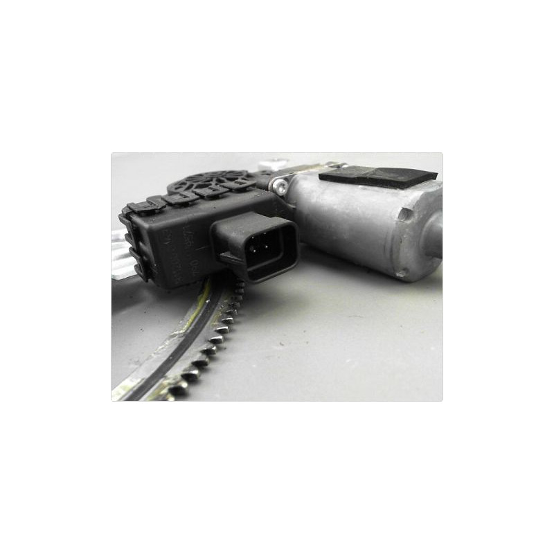 MECANISME LEVE-GLACE AVANT GAUCHE OPEL ZAFIRA 2006-