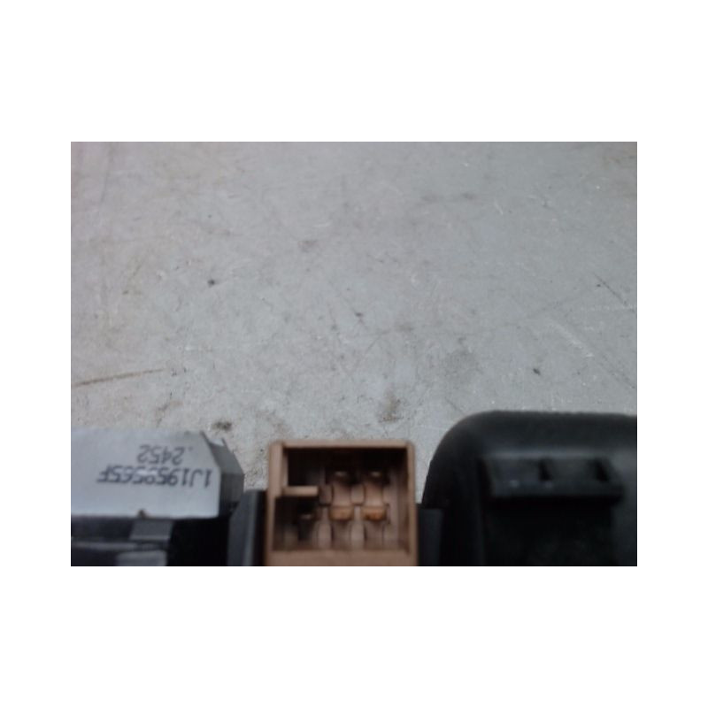 COMMANDE RETROVISSEUR EXTERIEUR ELECTRIQUE VOLKSWAGEN NEWBEETLE