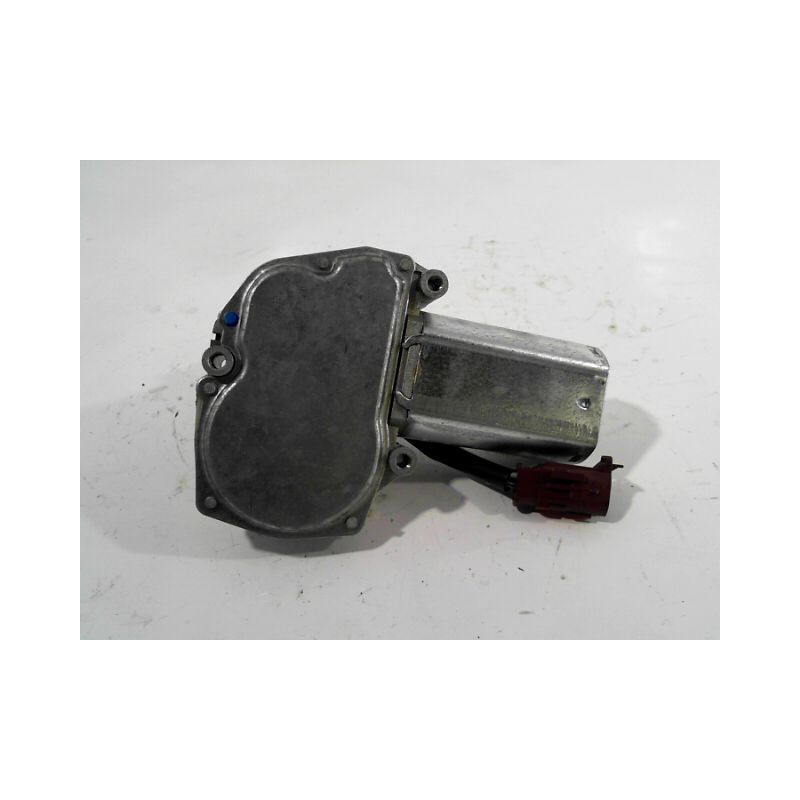MOTEUR ESSUIE-GLACE ARRIERE PEUGEOT 206 5P