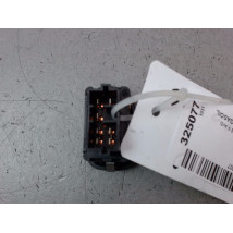COMMANDE LEVE-GLACE PORTE AVD PEUGEOT 1007 2005-2010