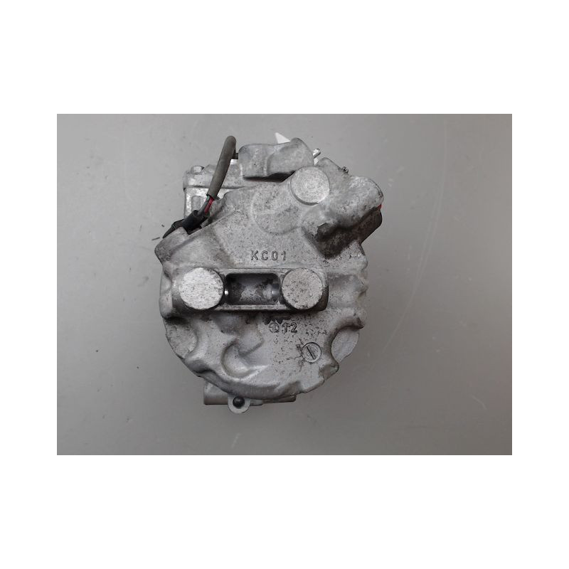 COMPRESSEUR AIR CONDITIONNE B.M.W. SERIE 1