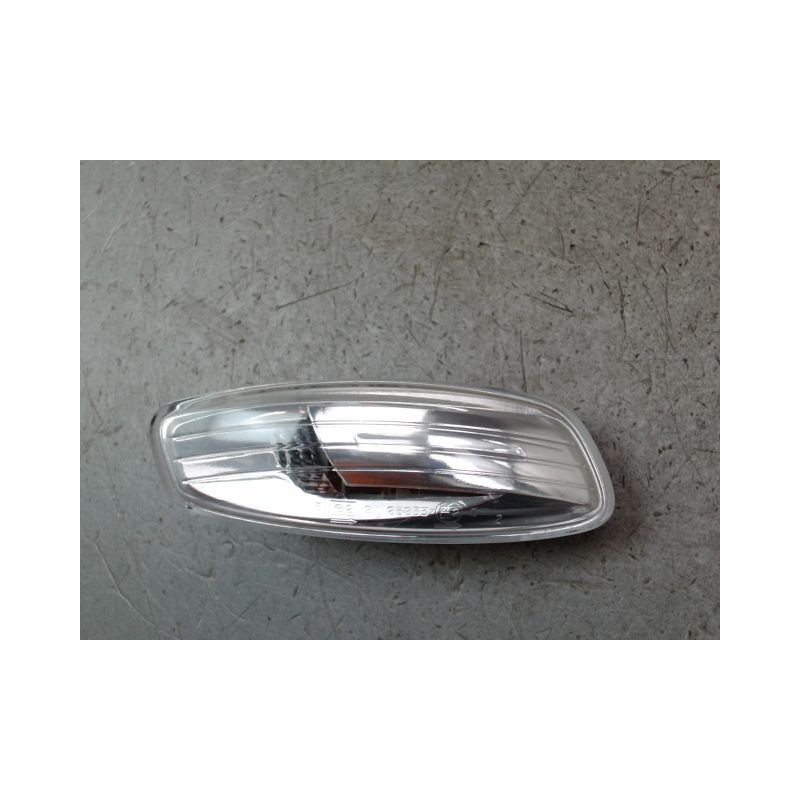 REPETITEUR AILE DROIT PEUGEOT 3008 BREAK I Phase 1 2009-2013