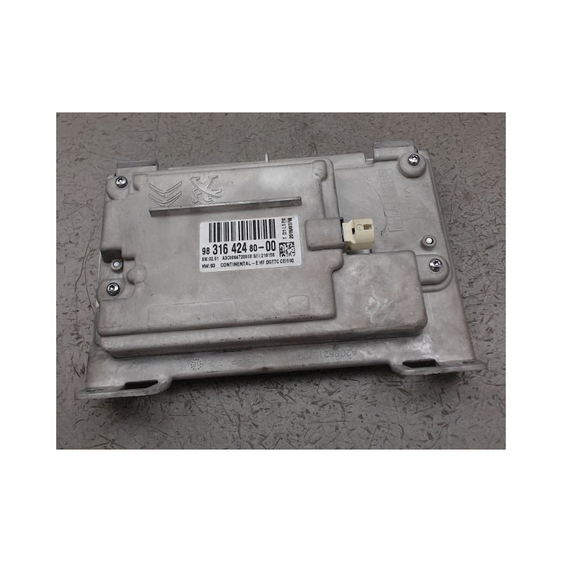 ECRAN GPS PEUGEOT 208