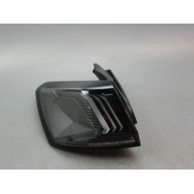 FEU ARRIERE GAUCHE  PEUGEOT 3008 2009-