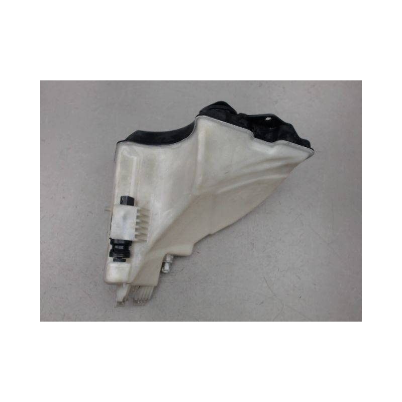RESERVOIR LAVE-GLACE AVANT B.M.W. SERIE 3