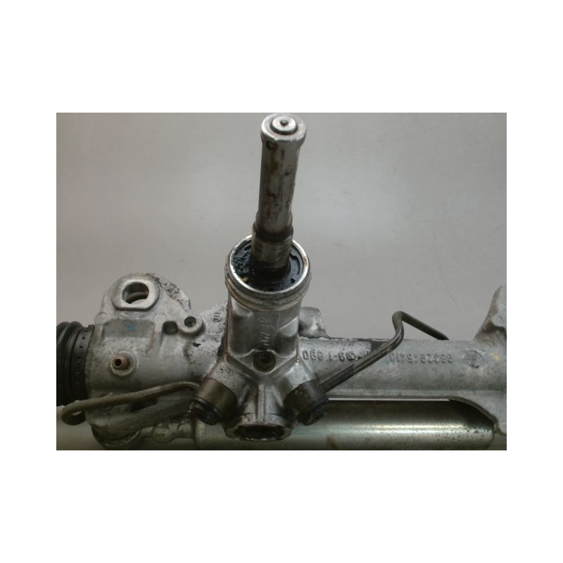 CREMAILLERE PEUGEOT 106