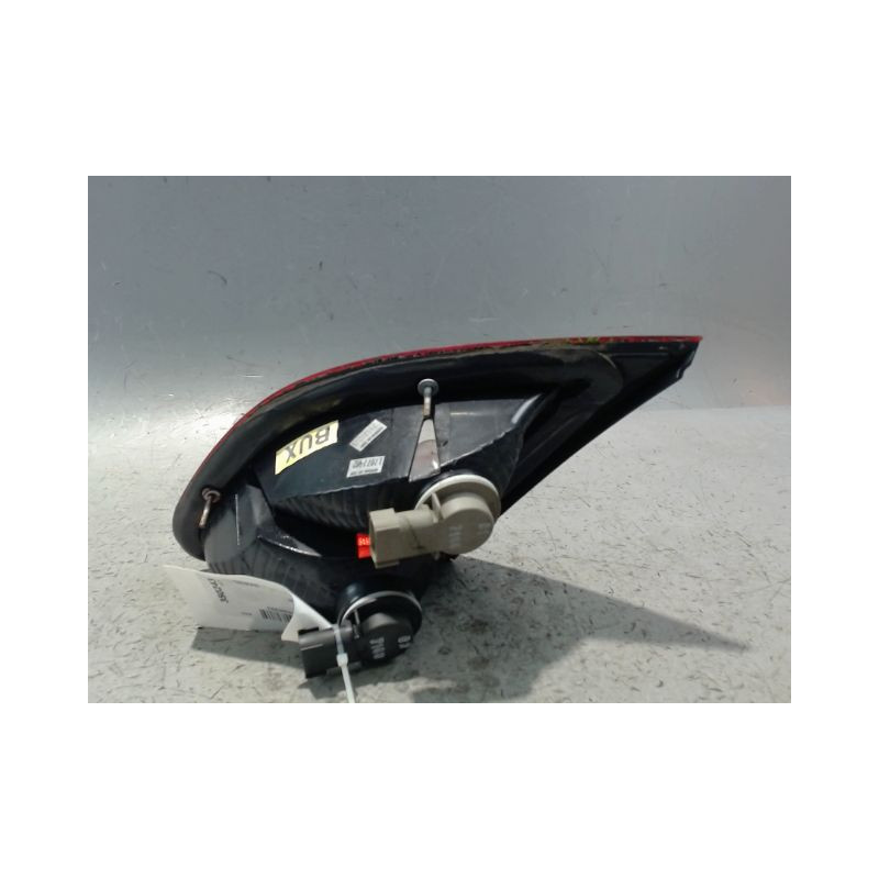 FEU ARRIERE INTERIEUR GAUCHE CHRYSLER SEBRING