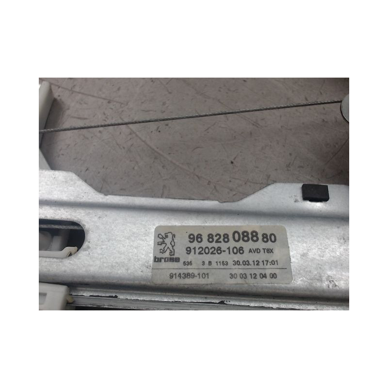 MECANISME LEVE-GLACE AVANT DROIT PEUGEOT 3008