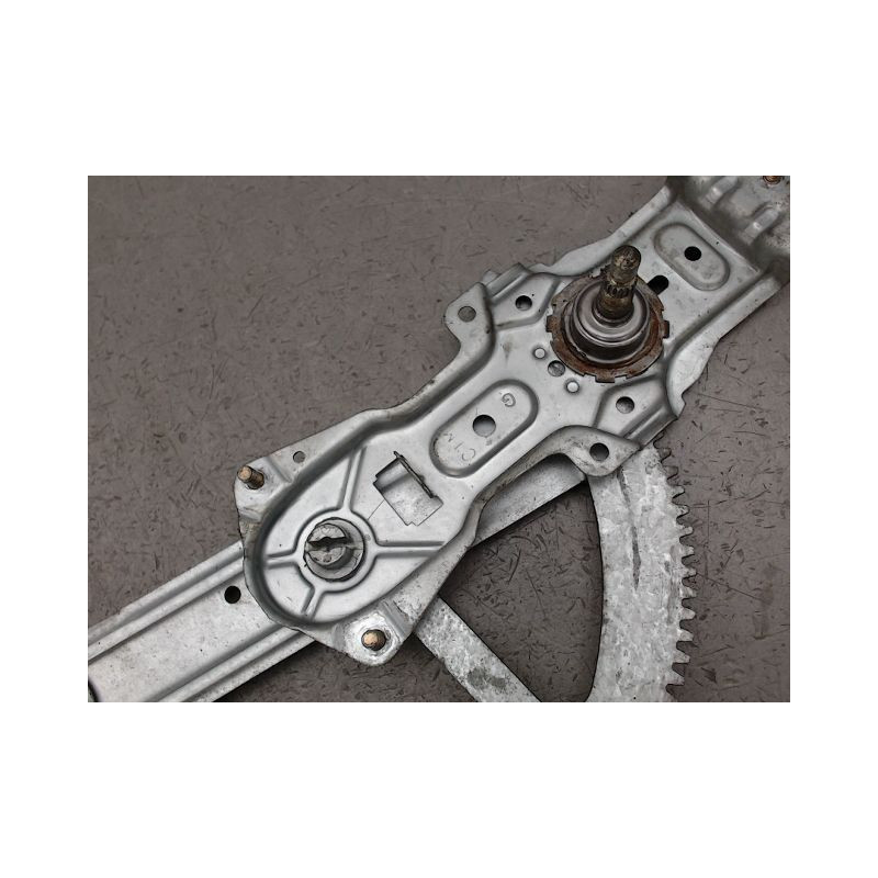 MECANISME LEVE-GLACE ARRIERE GAUCHE PEUGEOT 205