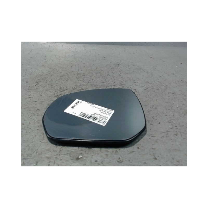 GLACE RETROVISEUR EXT G PEUGEOT 3008 2009-
