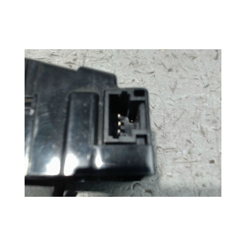 SERRURE HAYON  PEUGEOT 3008 2009-