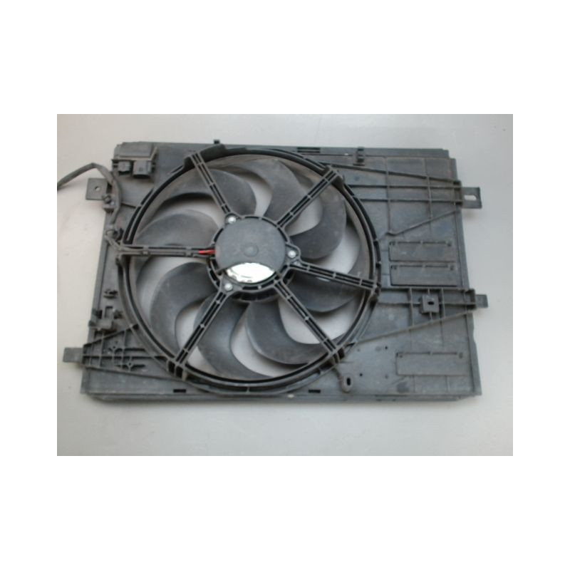 MOTEUR VENTILATEUR RADIATEUR PEUGEOT 308