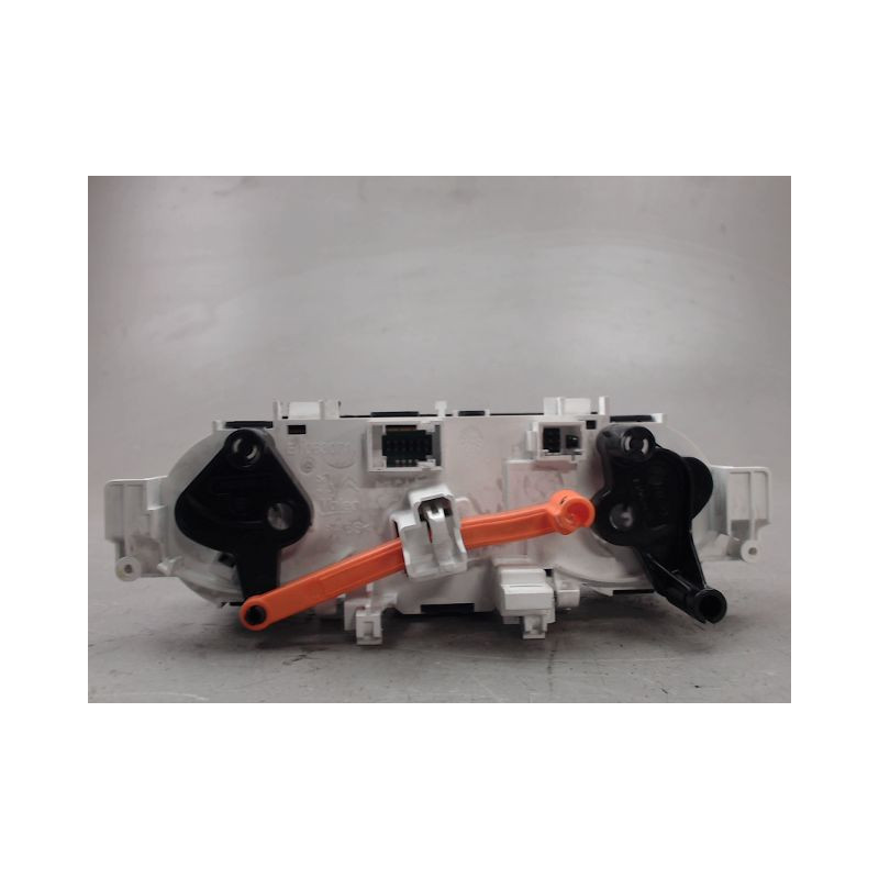 COMMANDE DE CHAUFFAGE PEUGEOT 208