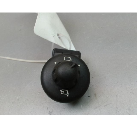 COMMANDE RETROVISSEUR EXT ELECTRIQUE