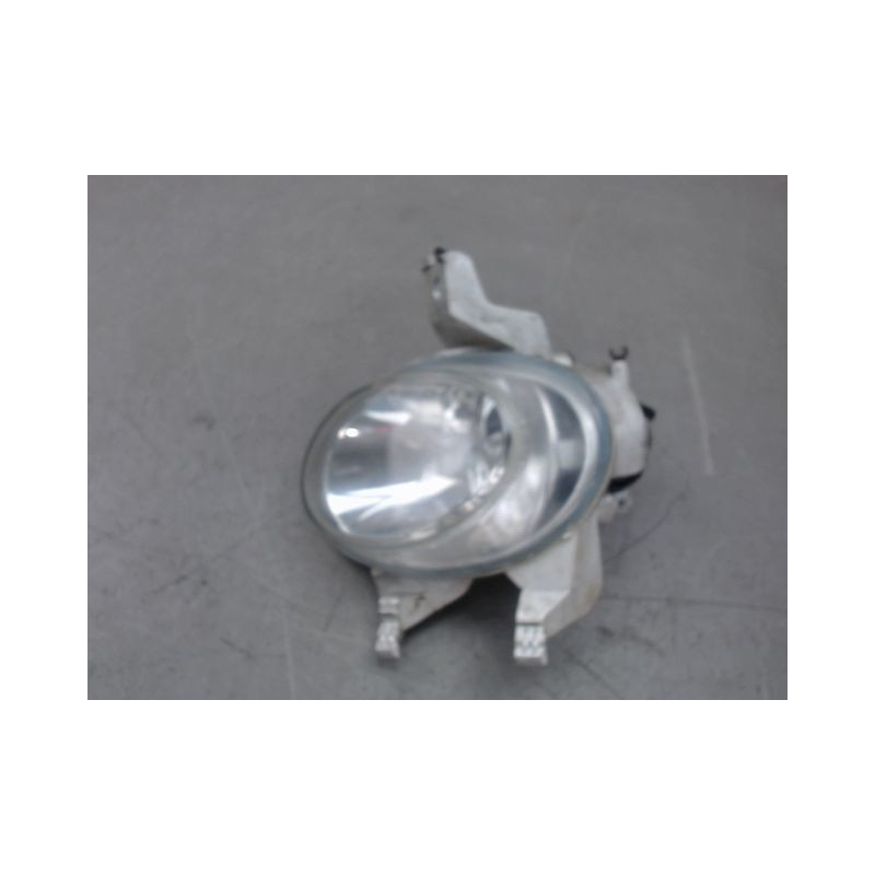 PHARE ANTIBROUILLARD AVANT DROIT PEUGEOT 206