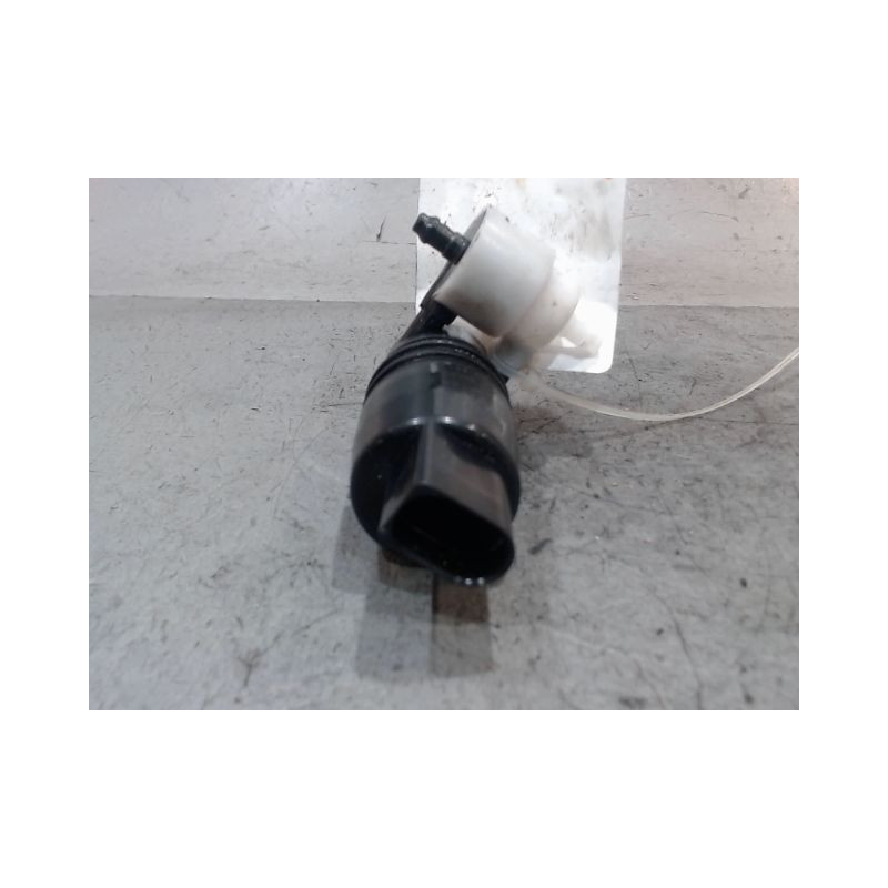 POMPE LAVE-GLACE AVANT B.M.W. X3