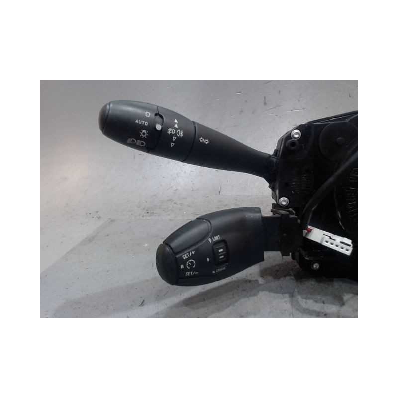 BLOC COMMODOS PEUGEOT 207