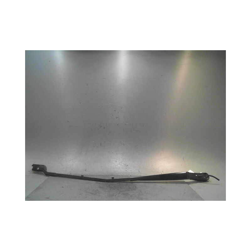 BRAS ESSUIE-GLACE AVANT DROIT PEUGEOT 5008