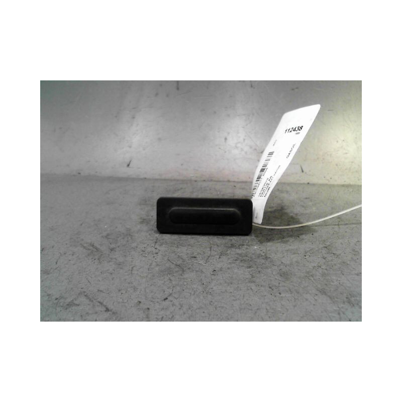POIGNEE EXTERIEURE HAYON PEUGEOT 5008
