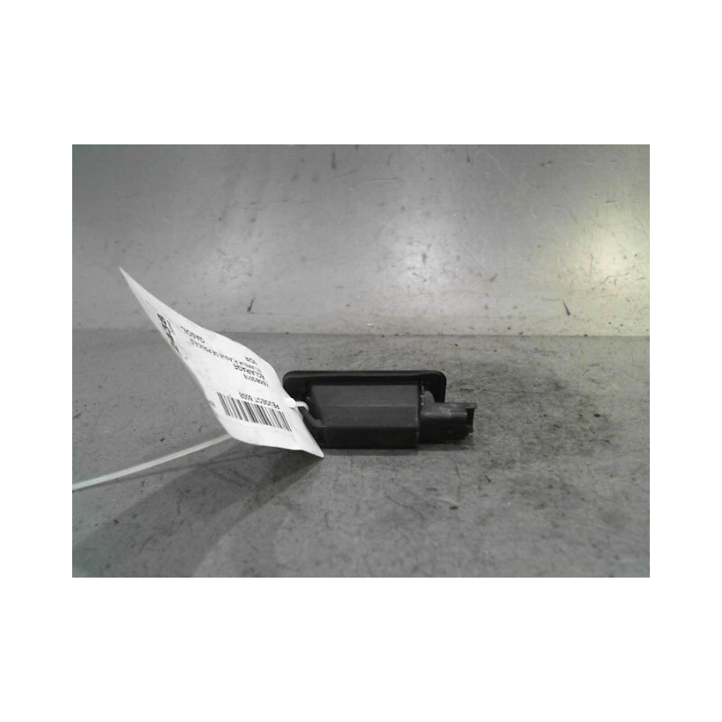 ECLAIREUR PLAQUE DE POLICE DROIT PEUGEOT 5008