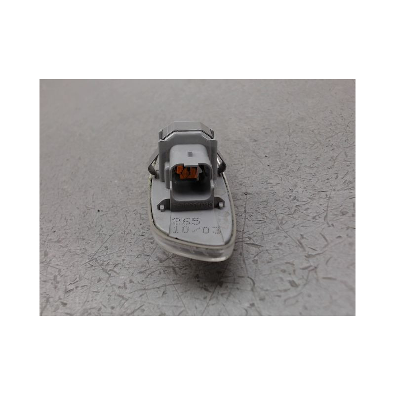 REPETITEUR RETROVISEUR DROIT CITROEN C4