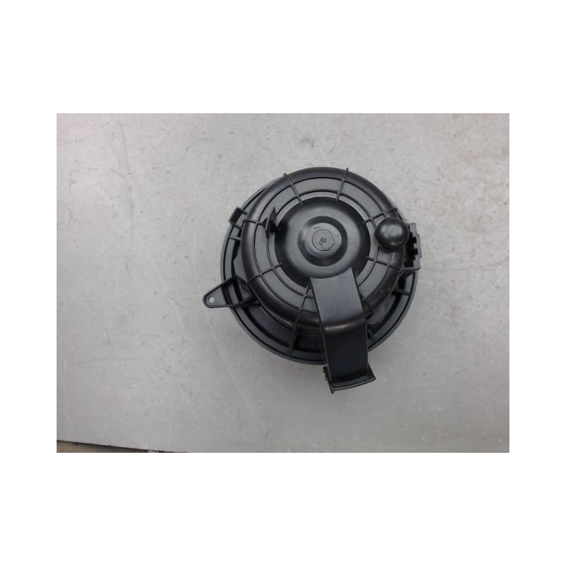 MOTEUR VENTILATEUR CHAUFFAGE CITROEN DS3