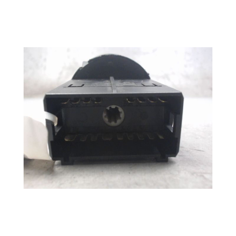 COMMANDE ECLAIRAGE VOLKSWAGEN POLO 2009-