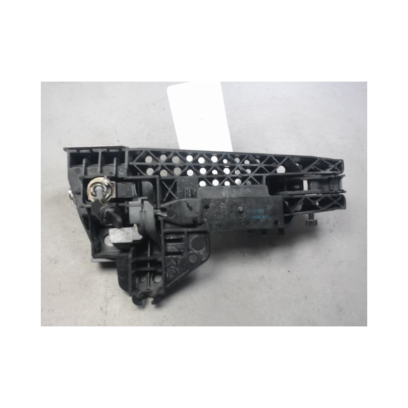 POIGNEE EXTERIEURE PORTE AVANT GAUCHE AUDI Q3
