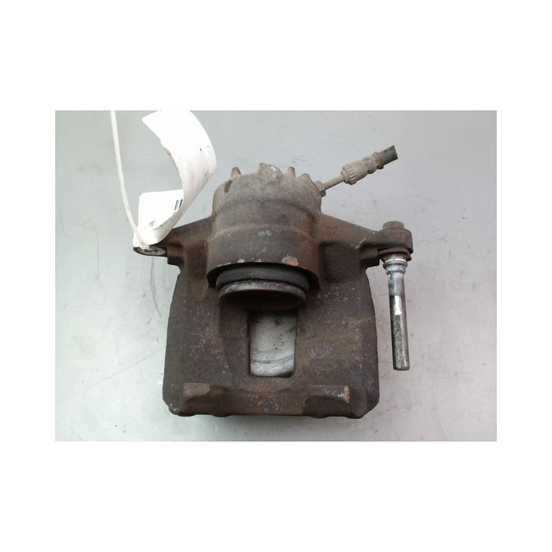 ETRIER DE FREIN AVANT DROIT PEUGEOT 207 2006-2013