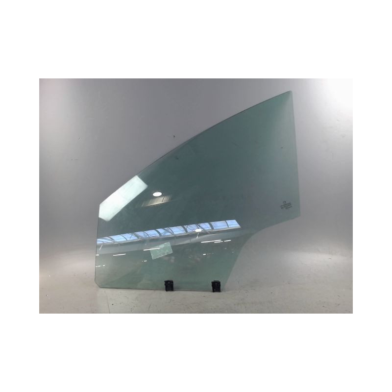 GLACE PORTE AVG PEUGEOT 5008 2009-