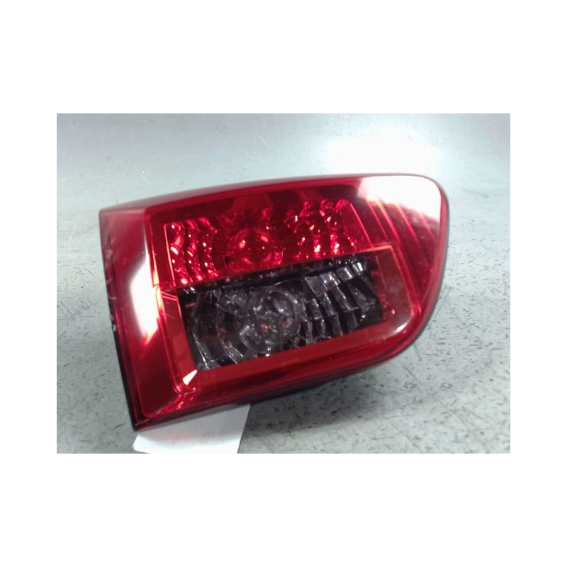 FEU ARRIERE INTERIEUR GAUCHE PEUGEOT 4007