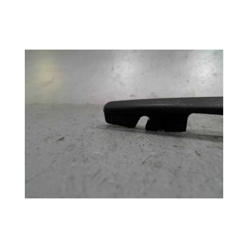 BRAS ESSUIE-GLACE ARRIERE BMW M140L