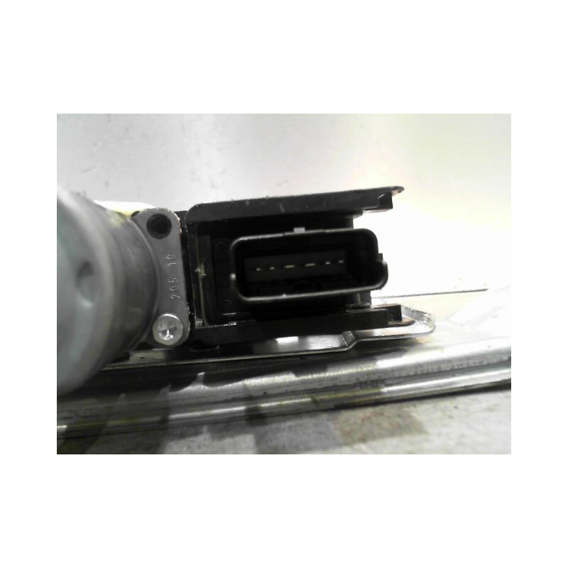 MECANISME+MOTEUR LEVE-GLACE AVANT GAUCHE PEUGEOT 208