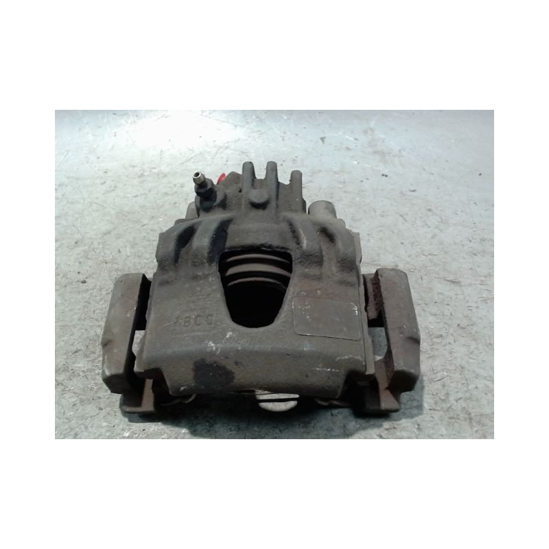 ETRIER DE FREIN AVANT DROIT CITROEN SAXO 99-