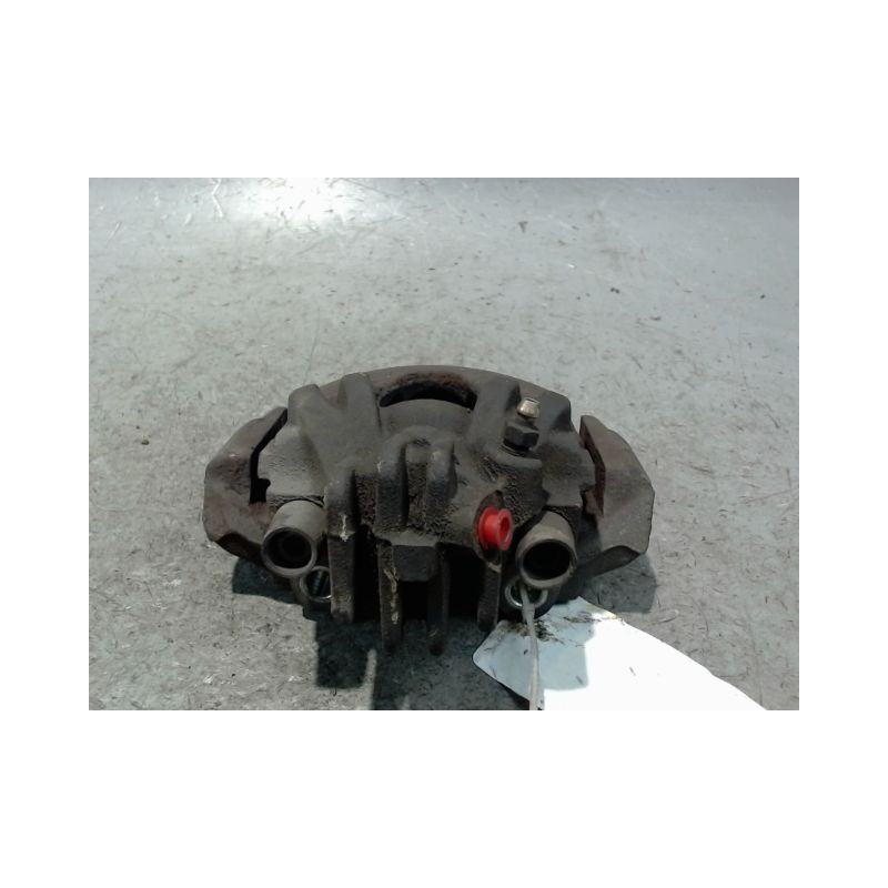 ETRIER DE FREIN AVANT DROIT CITROEN SAXO 99-