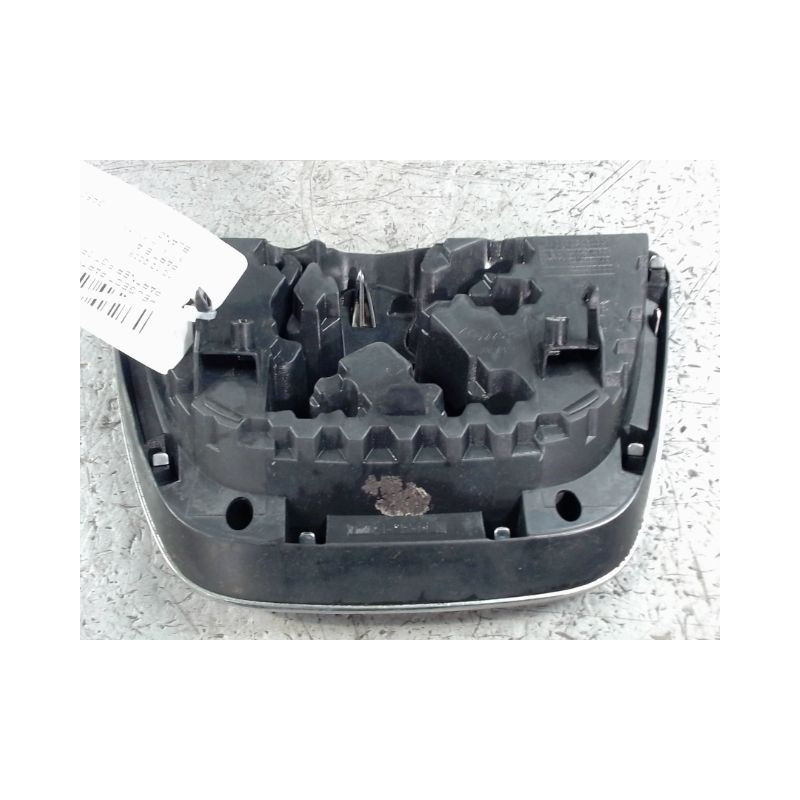 SIGLE CALANDRE PEUGEOT PARTNER FGT 2002-
