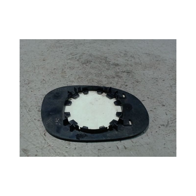 GLACE RETROVISEUR EXT G PEUGEOT 206+ 2009-