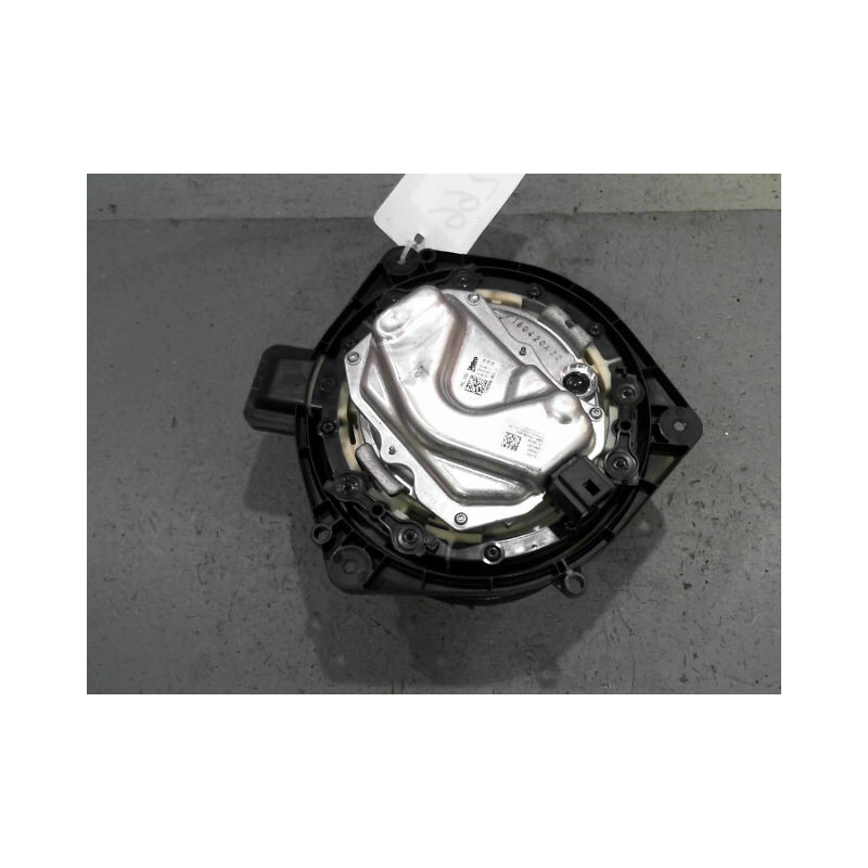 MOTEUR VENTILATEUR CHAUFFAGE B.M.W. X3