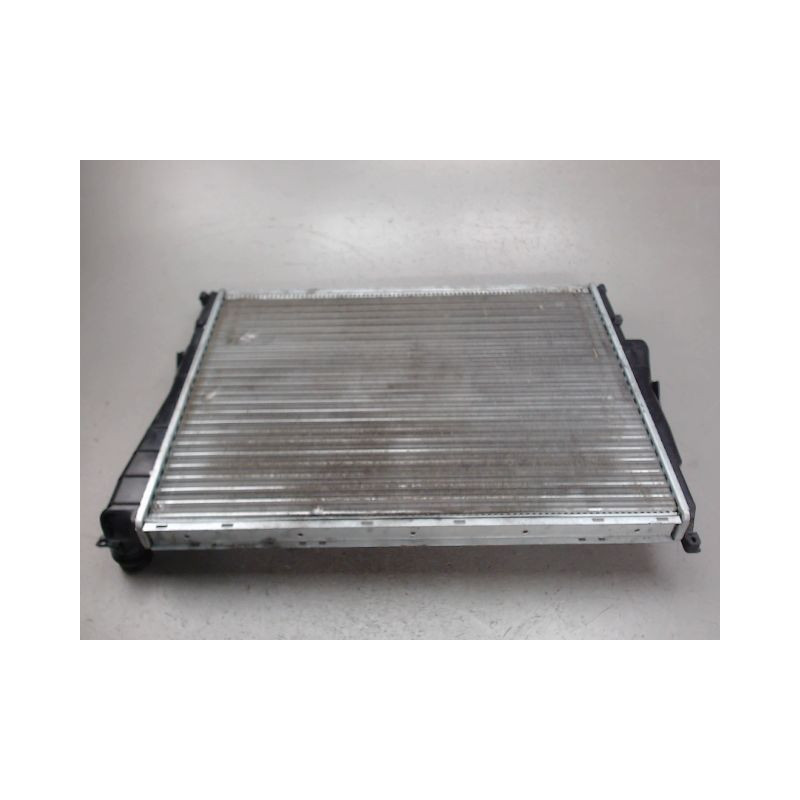 RADIATEUR B.M.W. SERIE 3