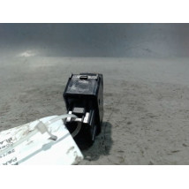 COMMANDE LEVE-GLACE PORTE AVD PEUGEOT PARTNER FGT 2002-