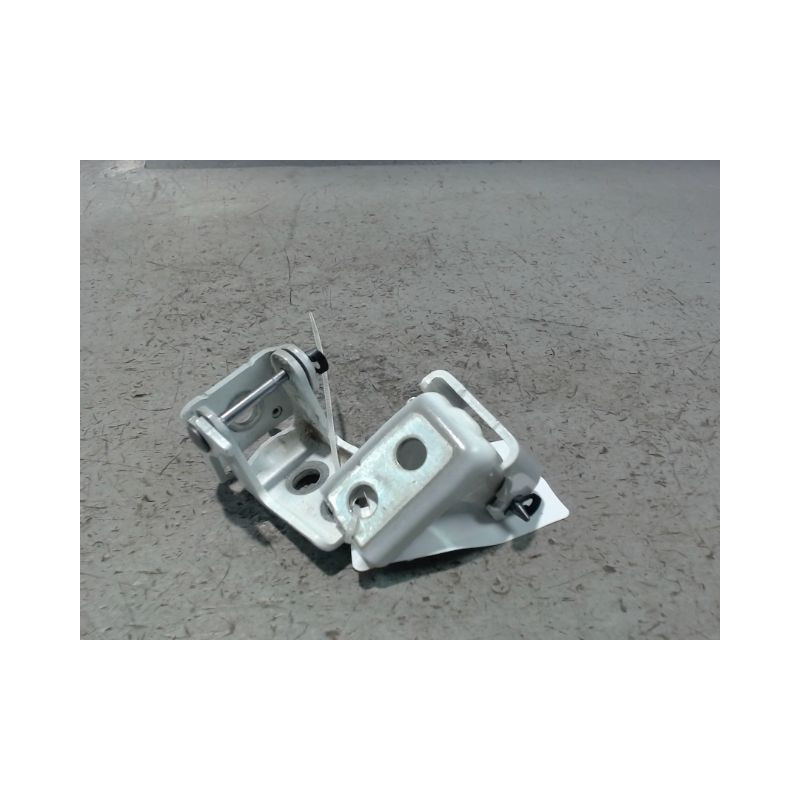 CHARNIÈRE PORTE ARG PEUGEOT 3008 2009-