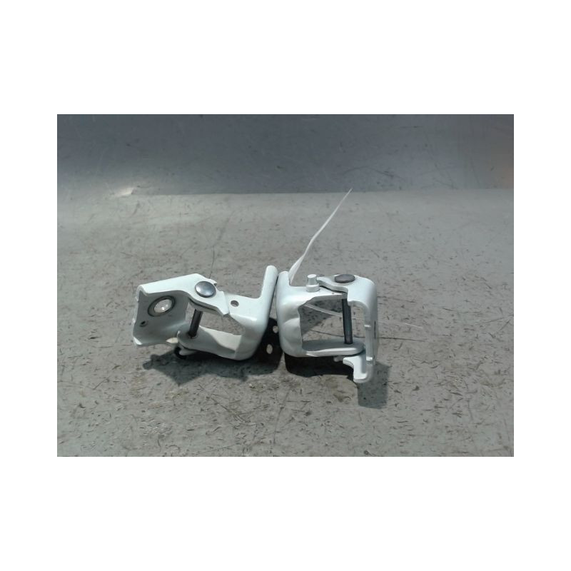 CHARNIÈRE PORTE AVG PEUGEOT 3008 2009-