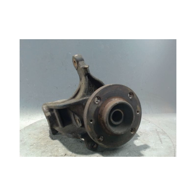 PIVOT AVANT GAUCHE PEUGEOT 208