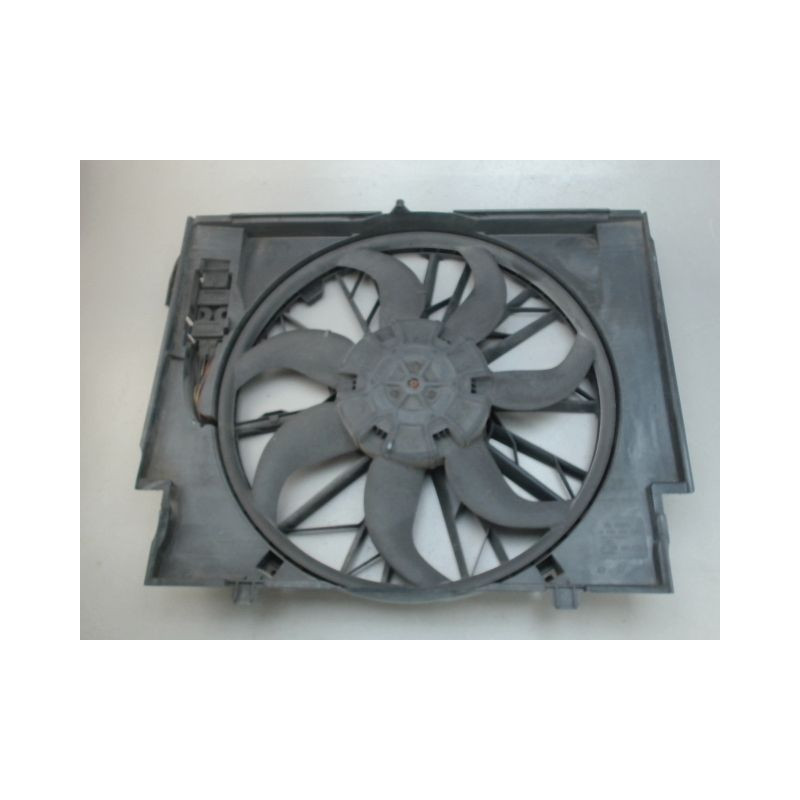 MOTEUR VENTILATEUR RADIATEUR B.M.W. SERIE 5