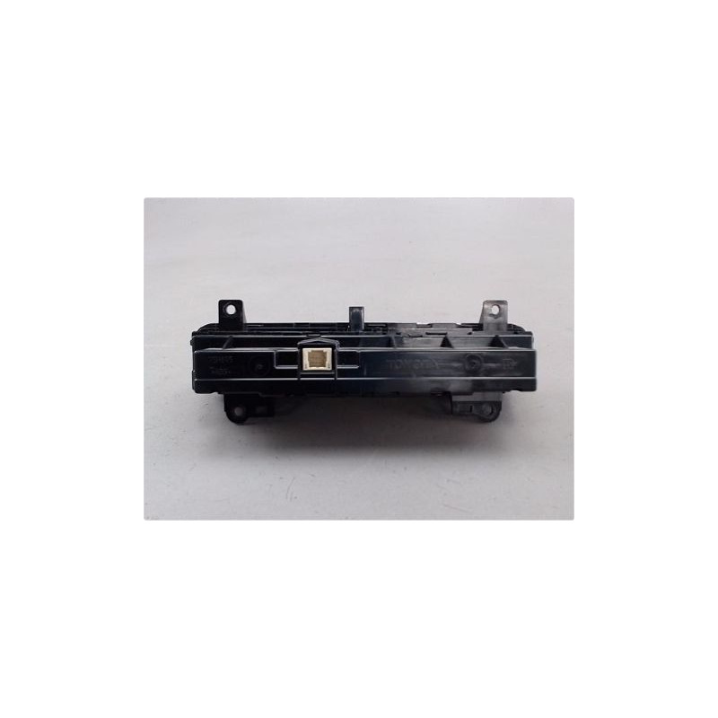 COMMANDE DE CHAUFFAGE TOYOTA AURIS II PH2 2015-