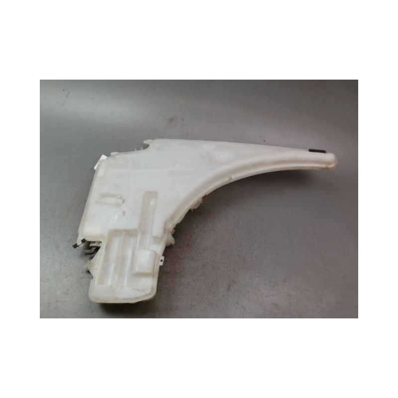 RESERVOIR LAVE-GLACE AVANT BMW SERIE 1 I Phase 2 (E87) 2007-2011