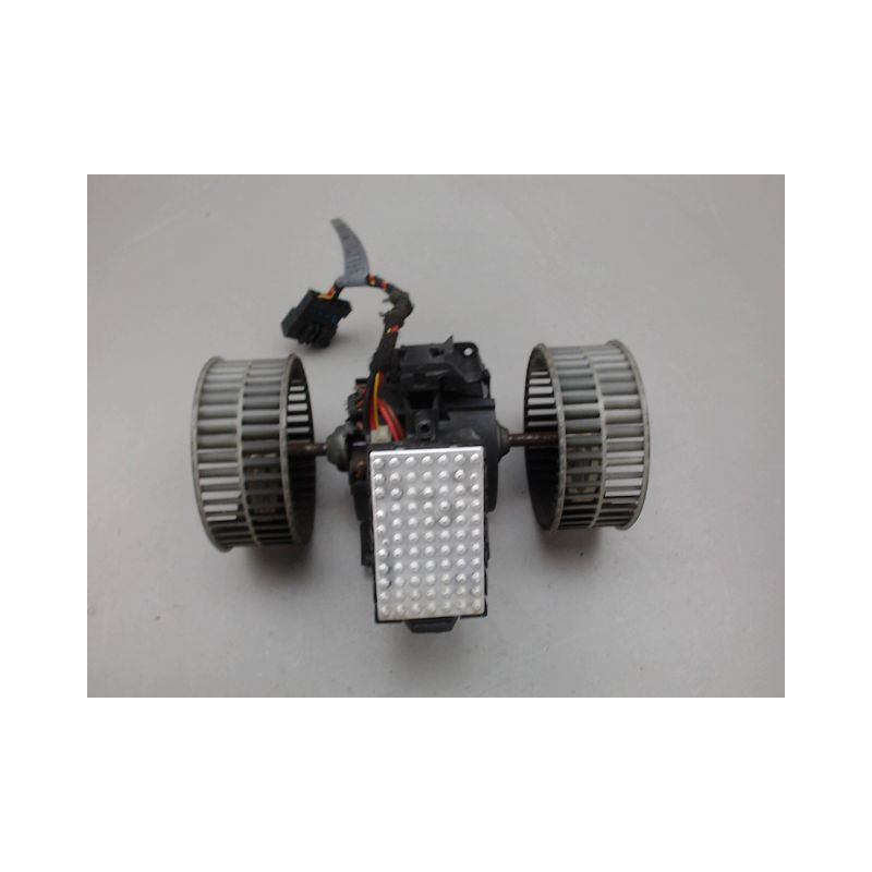 MOTEUR VENTILATEUR CHAUFFAGE B.M.W. SERIE 5
